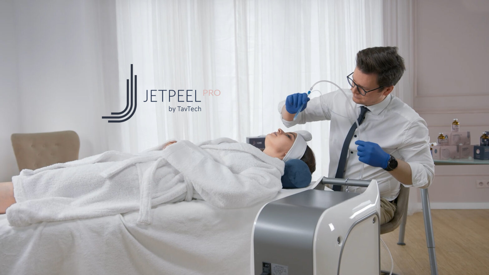 JetPeel PRO – bezinwazyjne i bezbolesne wtłaczanie substancji aktywnych do skóry właściwej